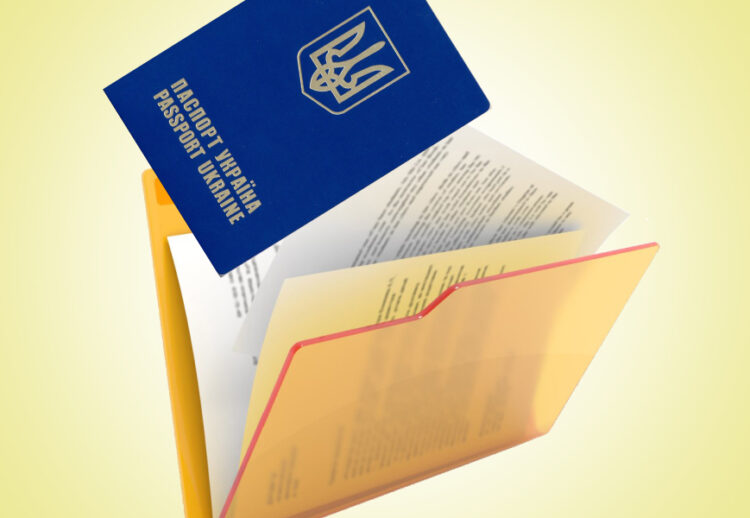 Які документи потрібні для оформлення закордонного паспорта